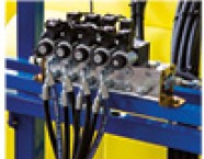 AGU.MANDO ELECTRO-HIDRAULICO DE 4 FUNCIONES DE Para gestión hidráulica brazos.