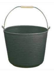 CUBO PLASTICO C/ASA 26L. CUBO AGRICOLA 26L. NEGRO ASA METALICA